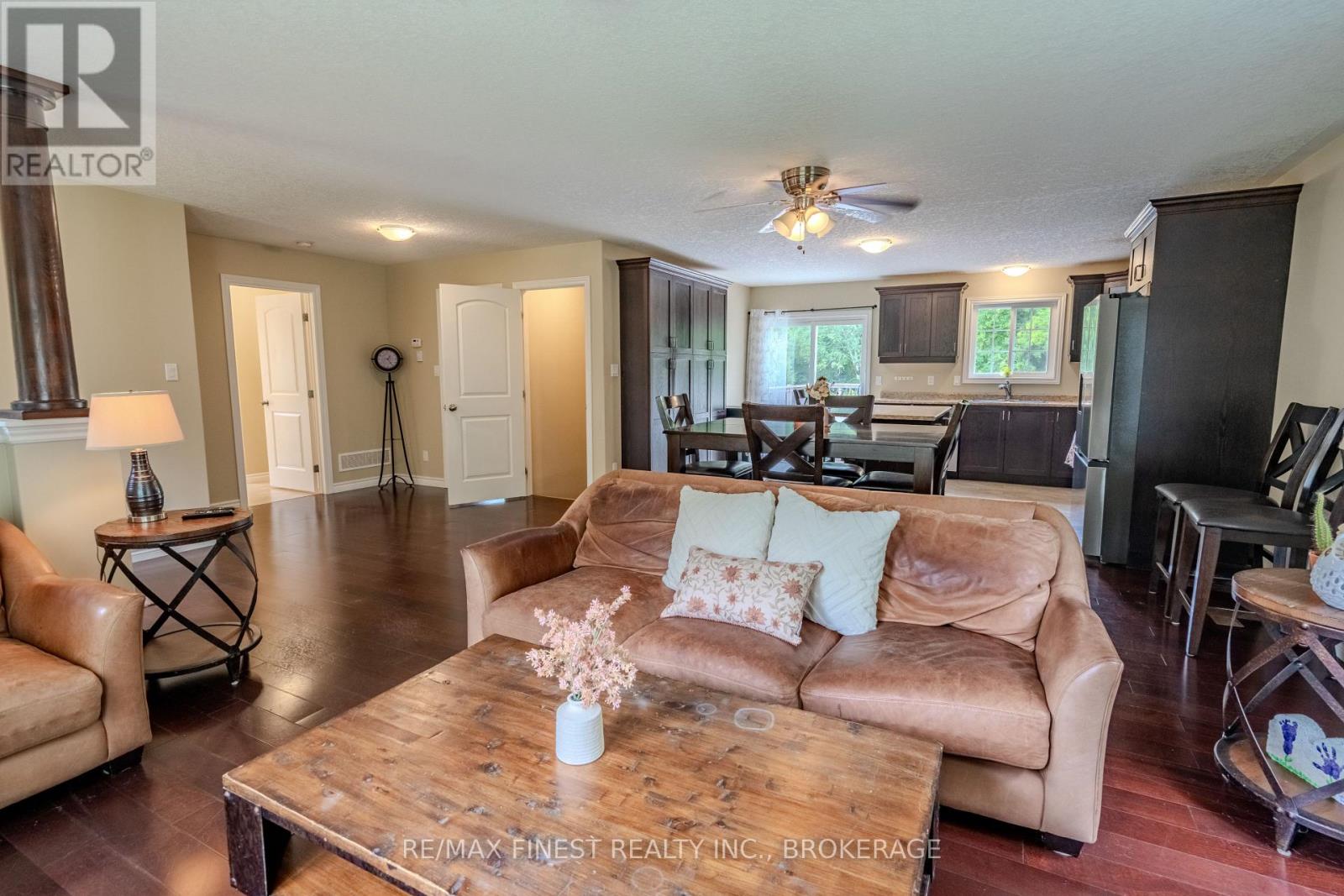 695 WESTPORT ROAD - Image 7