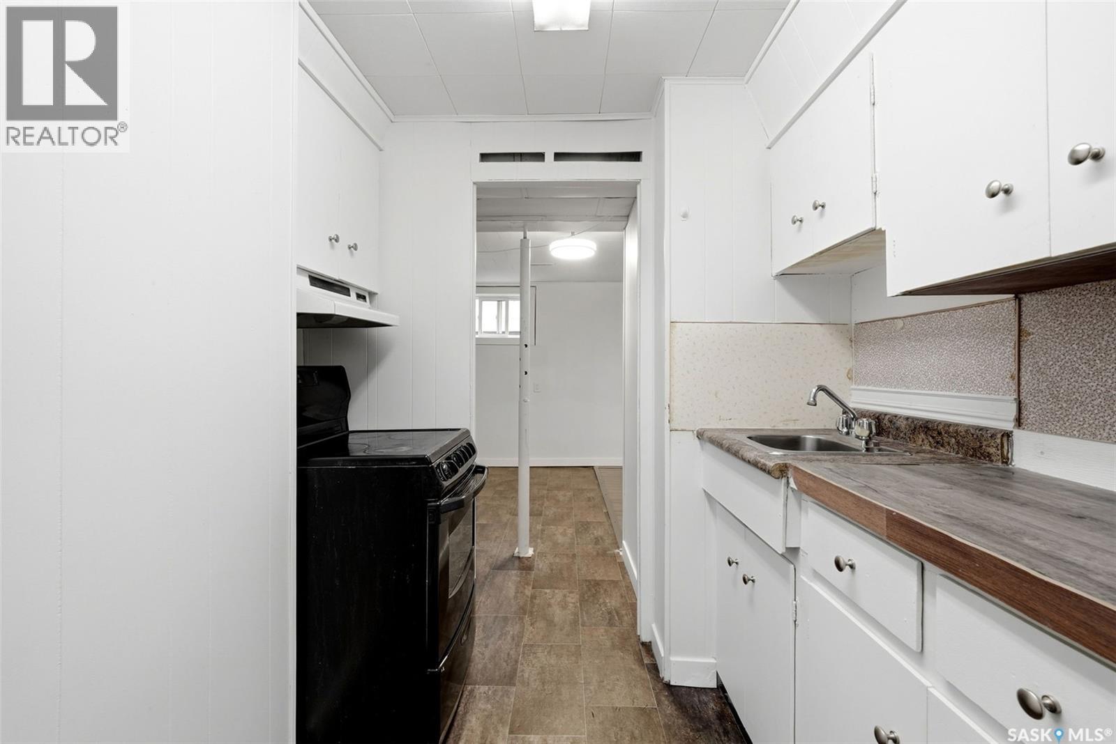1321 Victoria AVENUE - Image 22