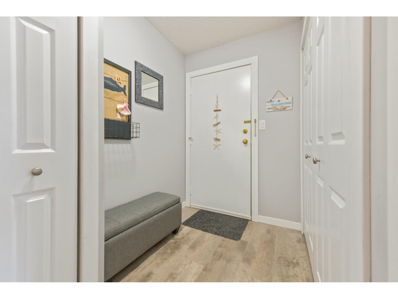 206 15010 ROPER AVENUE, White Rock