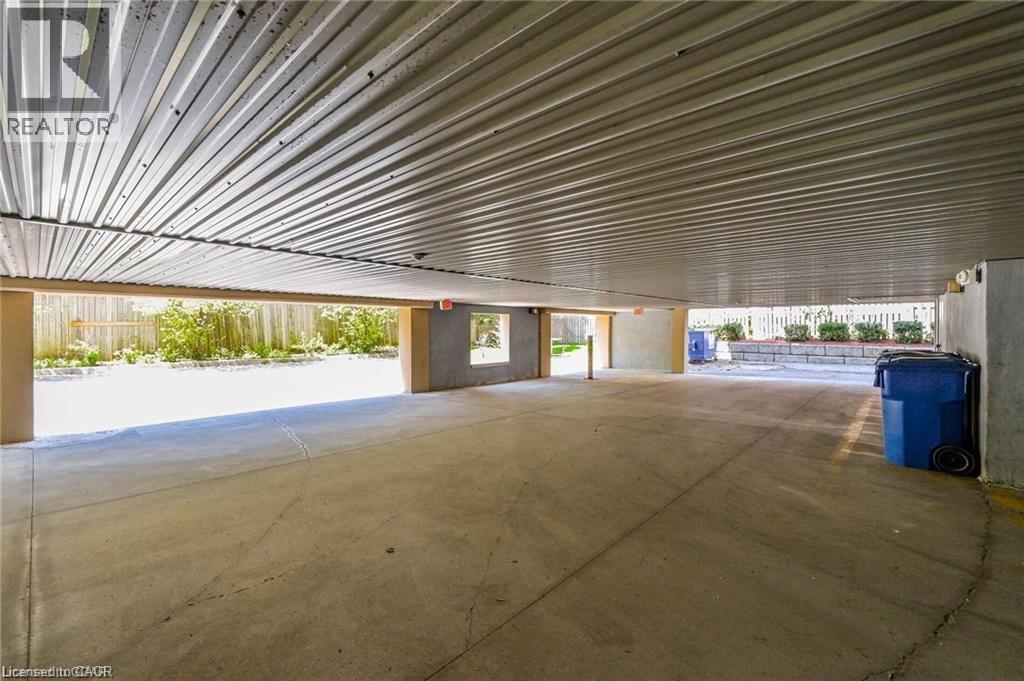 #102 271 LESTER Street - 28