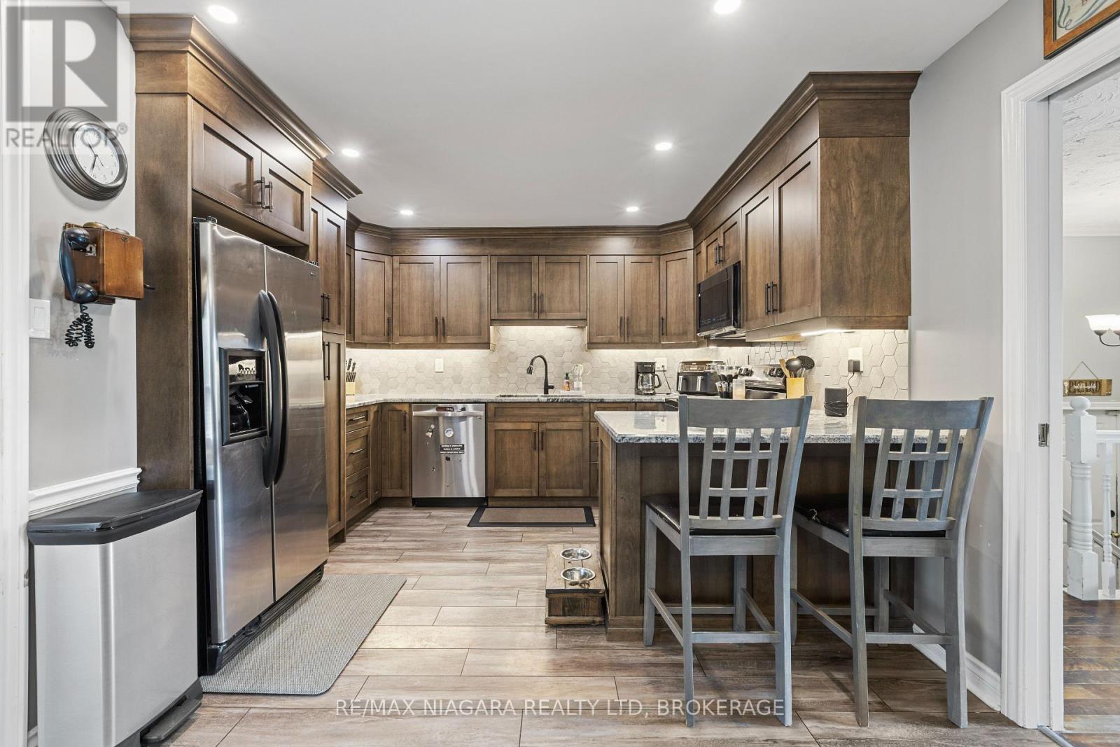 11 NORTHHAVEN ROAD - 11