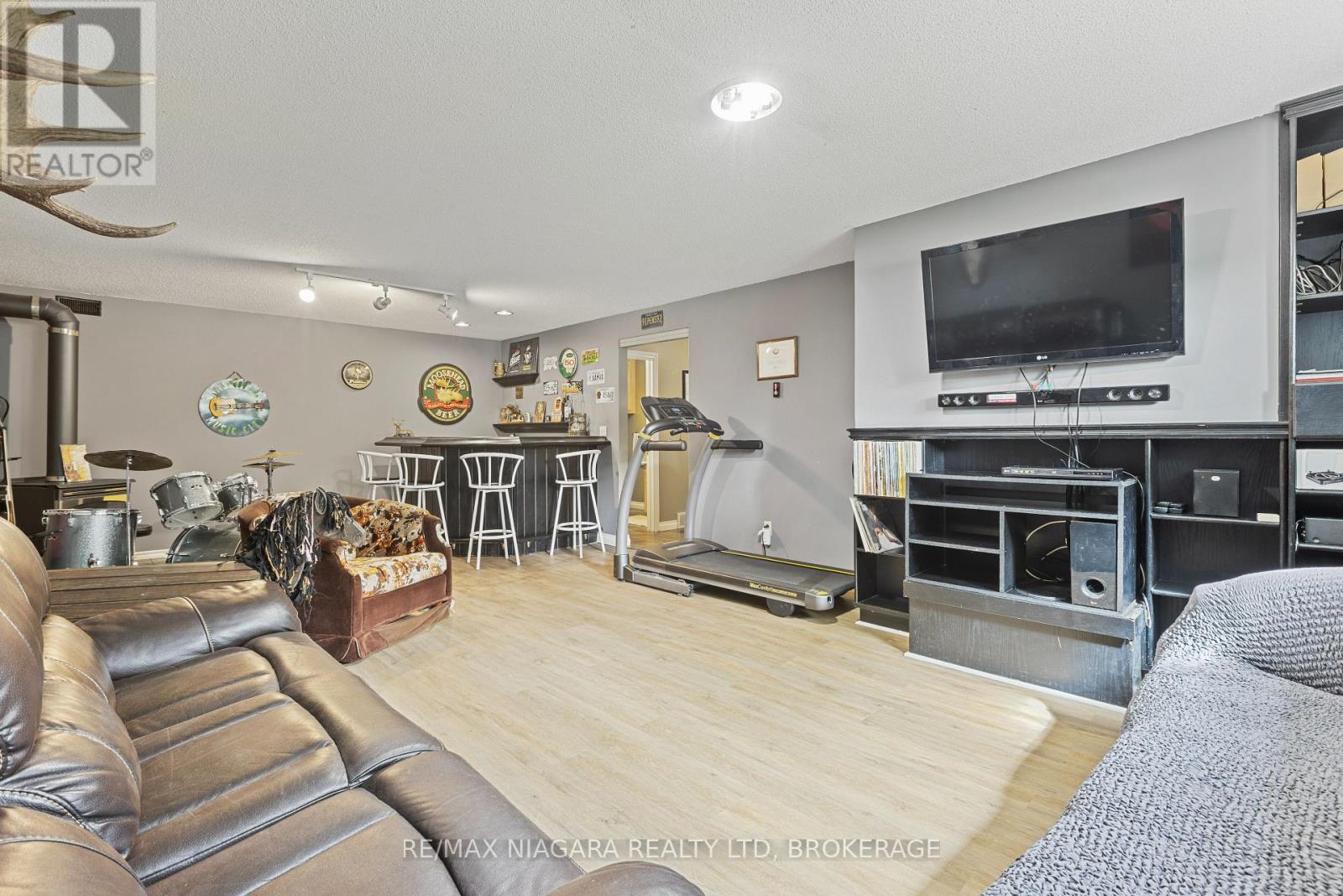 11 NORTHHAVEN ROAD - 23