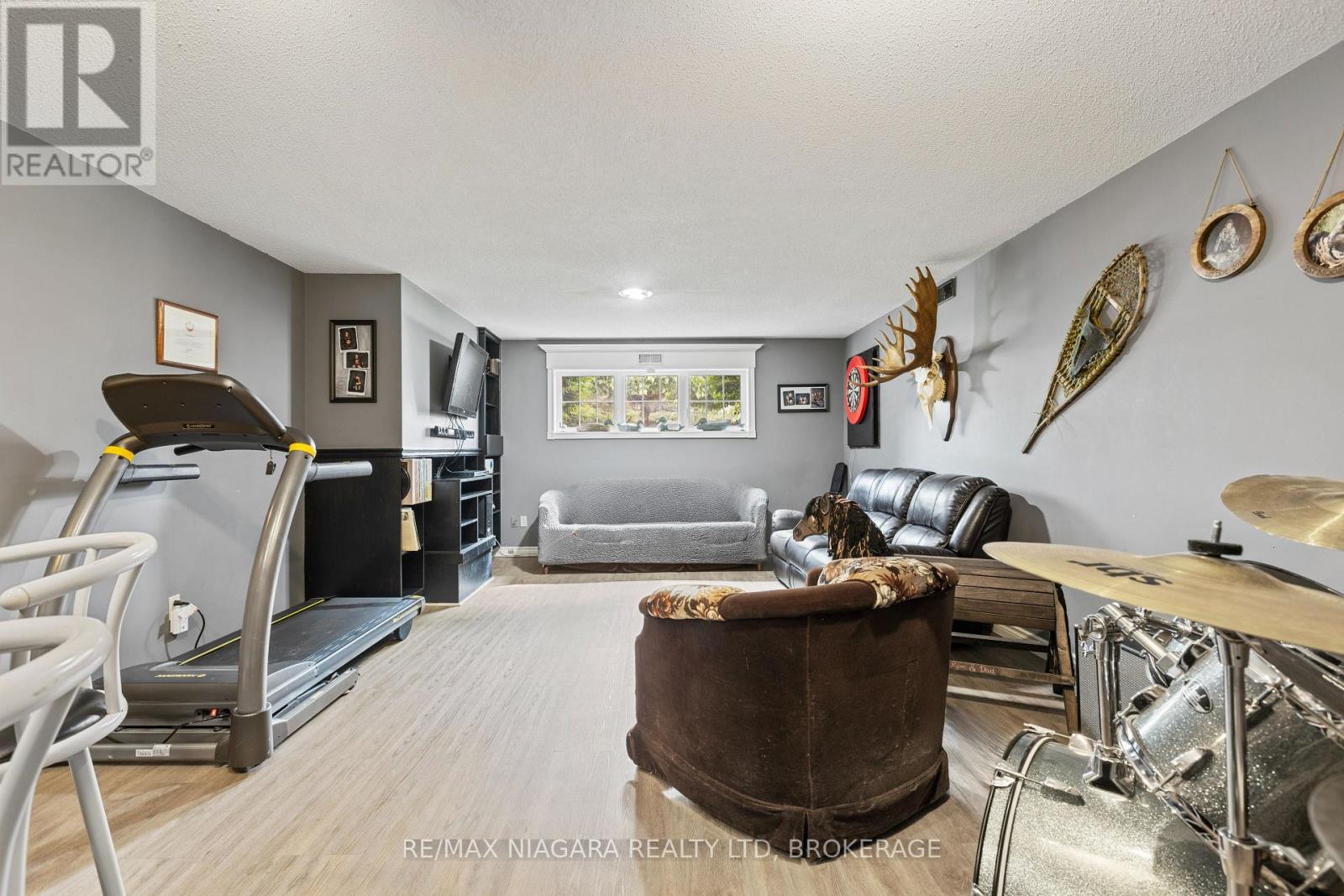 11 NORTHHAVEN ROAD - 24