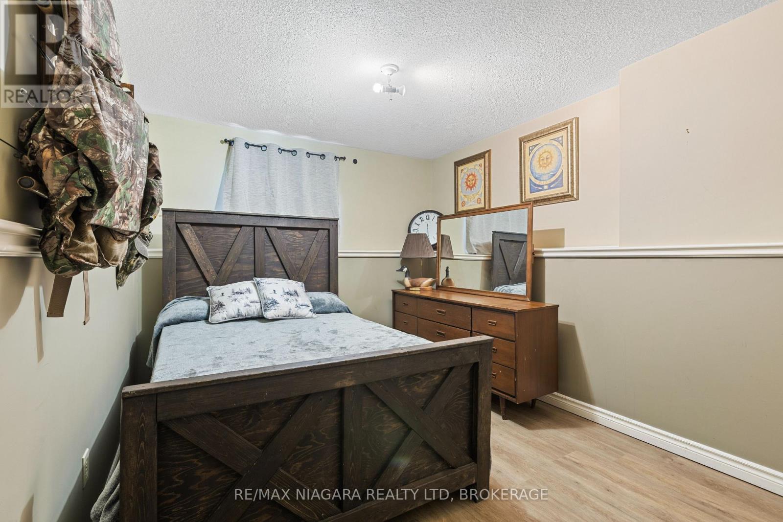 11 NORTHHAVEN ROAD - 31