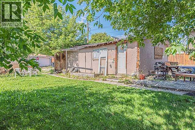 1315 35 Street SE - 5
