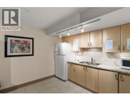 1602 720 Hamilton Street, New Westminster, BC V3M7A6 Photo 35