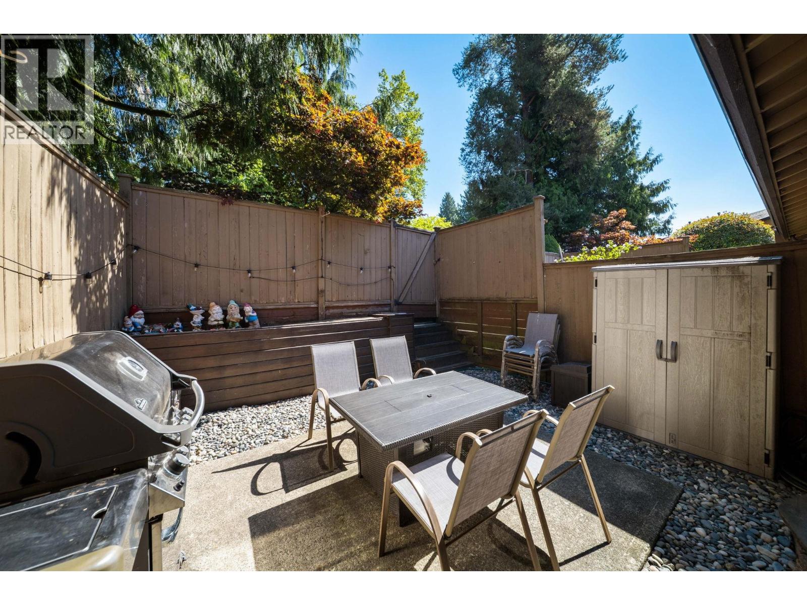 9010 CENTAURUS CIRCLE, Burnaby