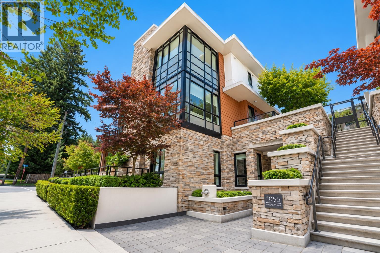 102 1055 RIDGEWOOD DRIVE, North Vancouver