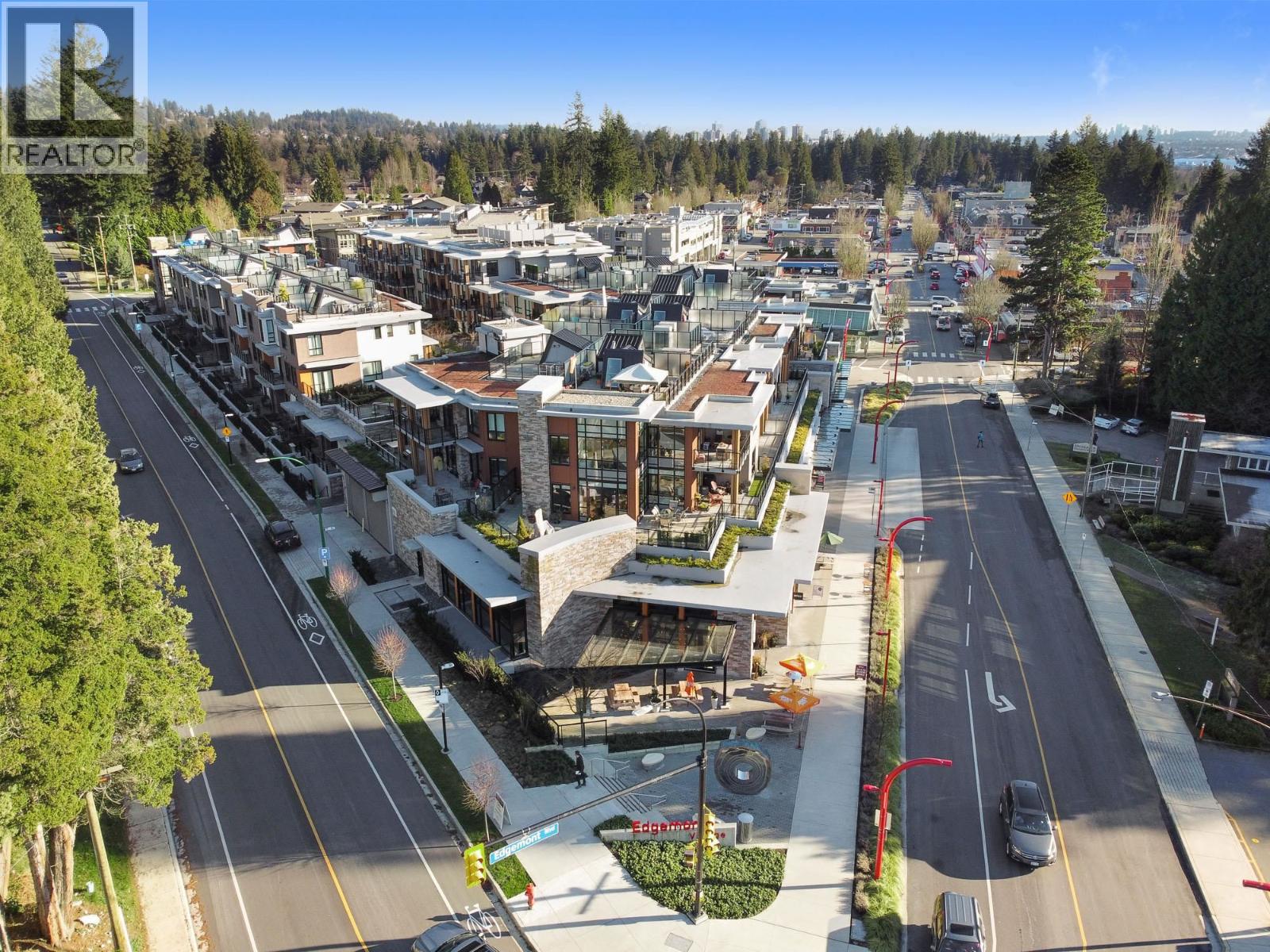 102 1055 RIDGEWOOD DRIVE, North Vancouver