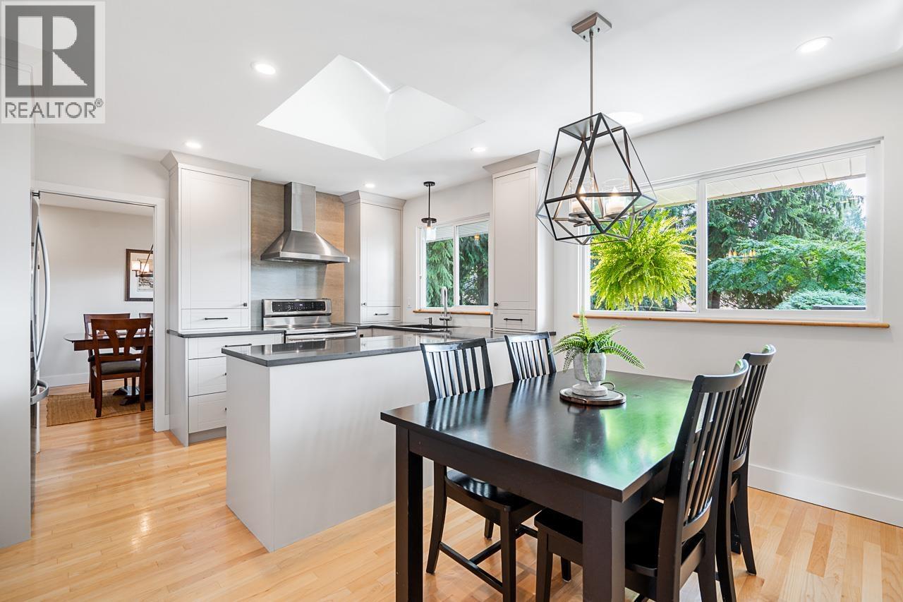 2685 BYRON ROAD, North Vancouver