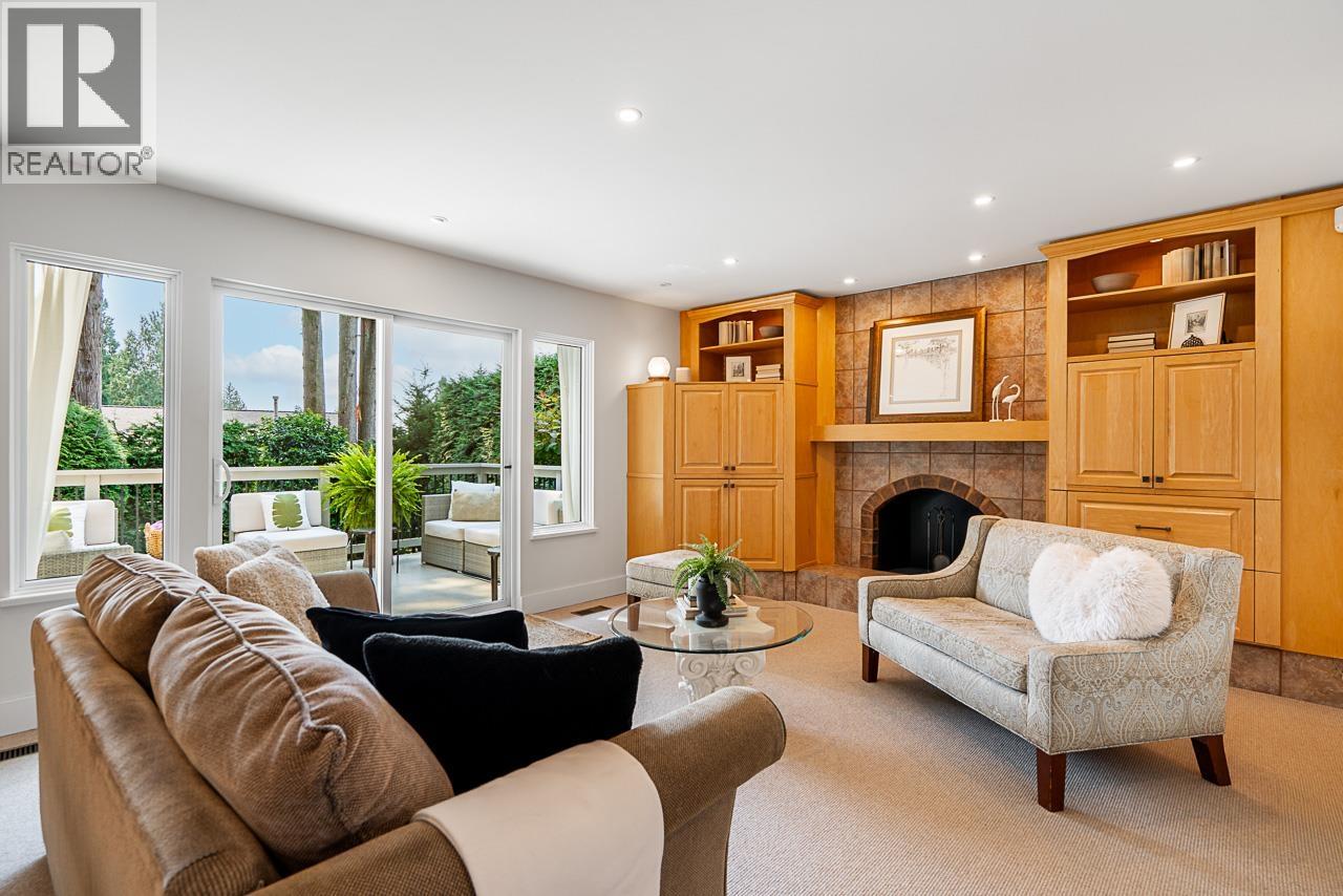 2685 BYRON ROAD, North Vancouver