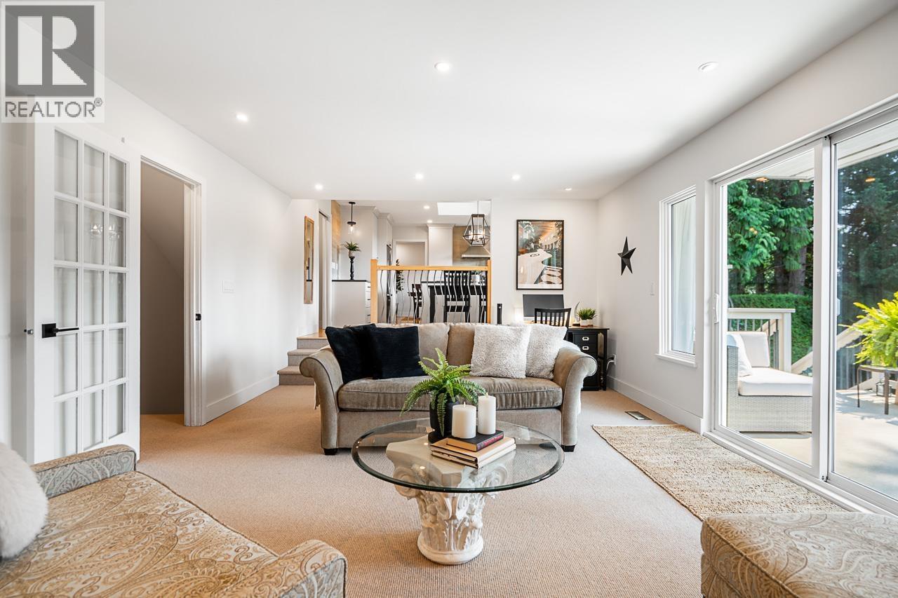 2685 BYRON ROAD, North Vancouver