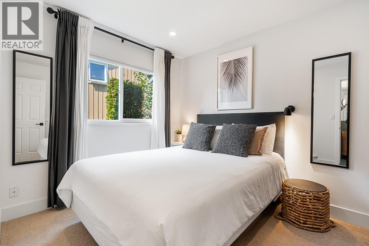 2685 BYRON ROAD, North Vancouver