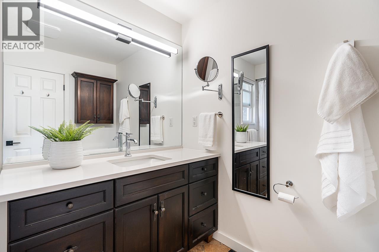 2685 BYRON ROAD, North Vancouver