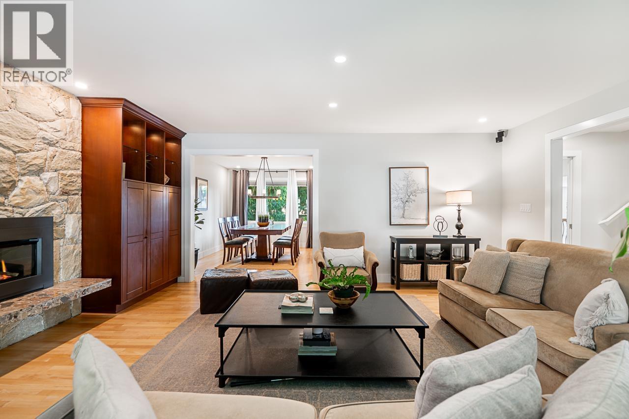 2685 BYRON ROAD, North Vancouver