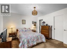23410 Nightingale Avenue, Maple Ridge, BC V2X9C8 Photo 15