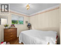 23410 Nightingale Avenue, Maple Ridge, BC V2X9C8 Photo 19