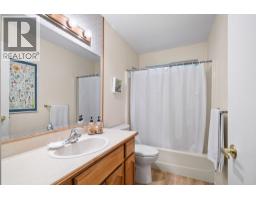 23410 Nightingale Avenue, Maple Ridge, BC V2X9C8 Photo 21
