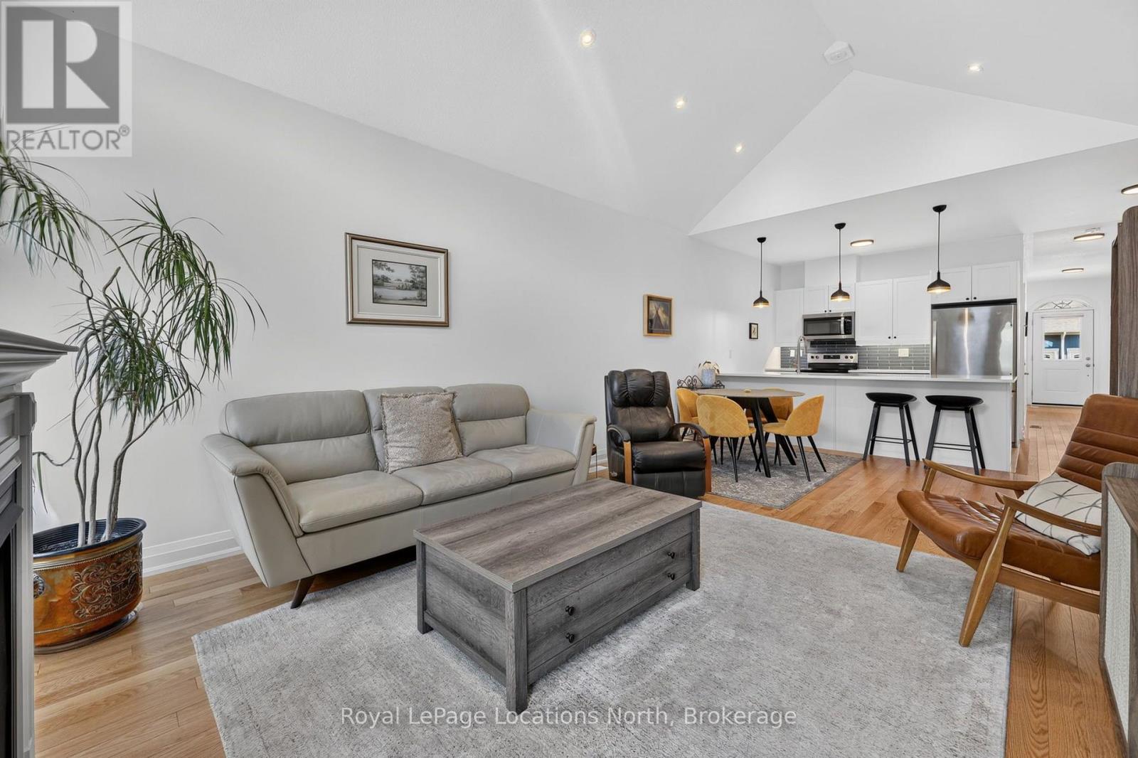73 KARI CRESCENT - Image 13