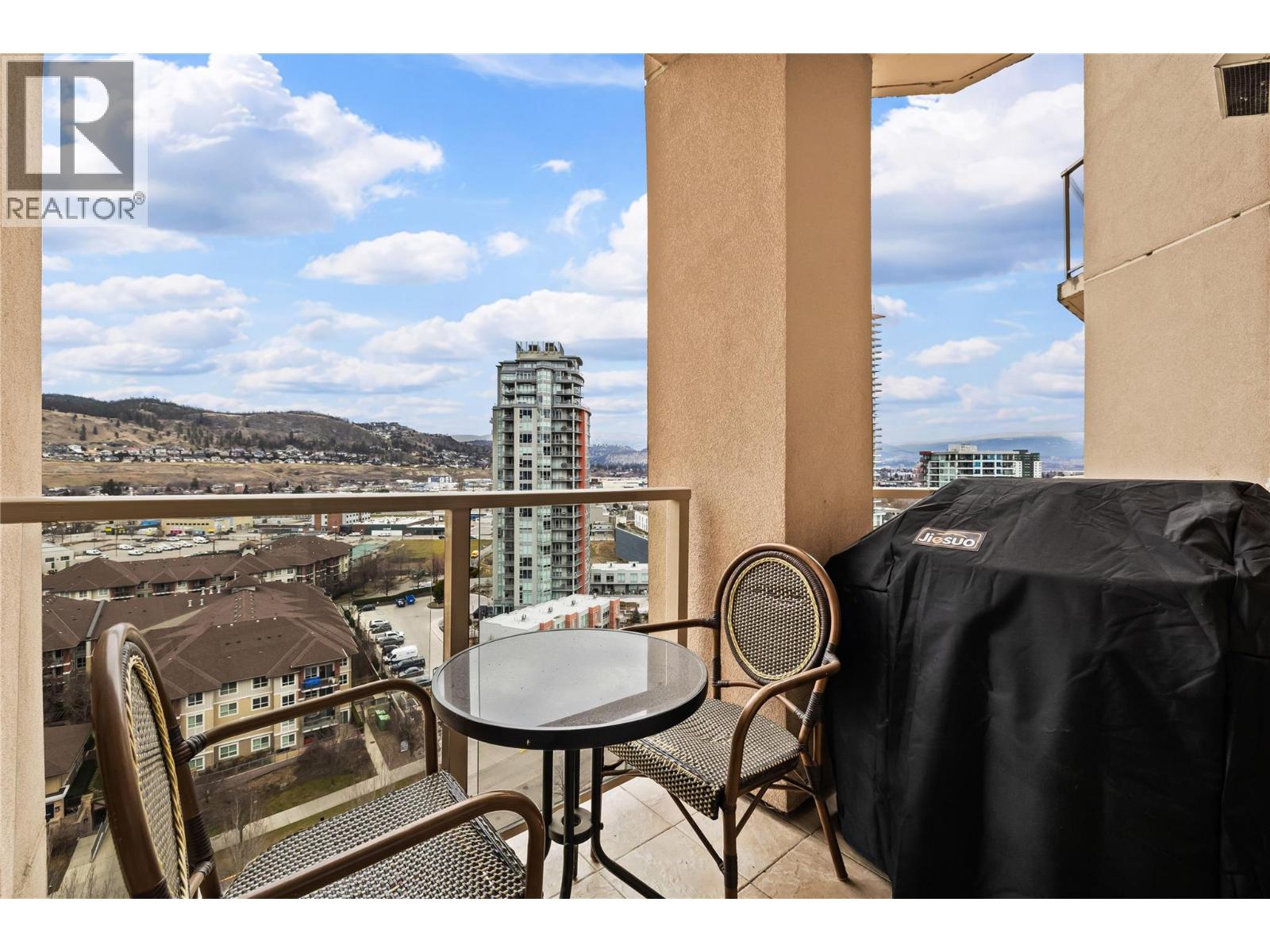 1128 Sunset Drive Unit# 1404, Kelowna