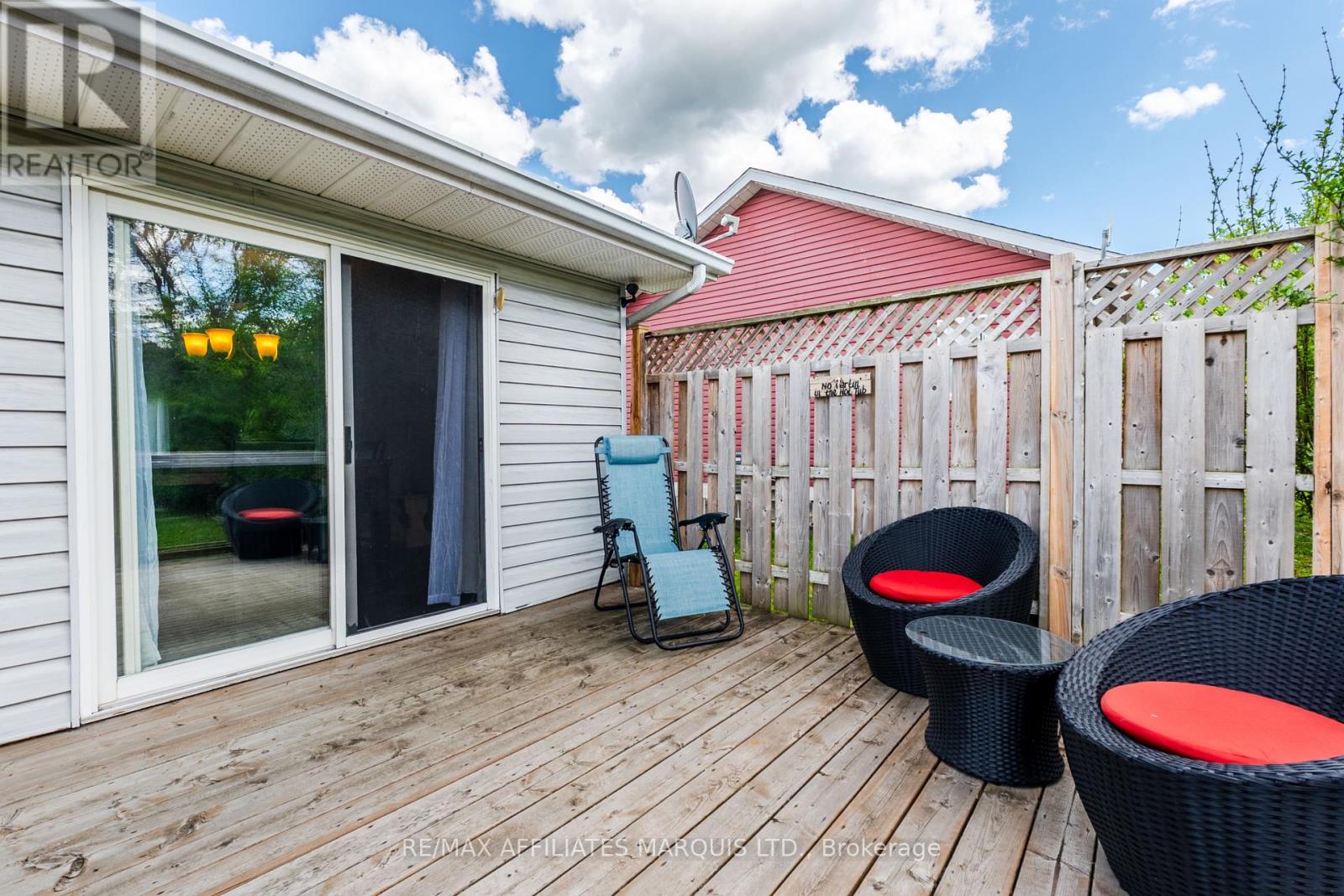 74 COLUMBIA AVENUE - 45