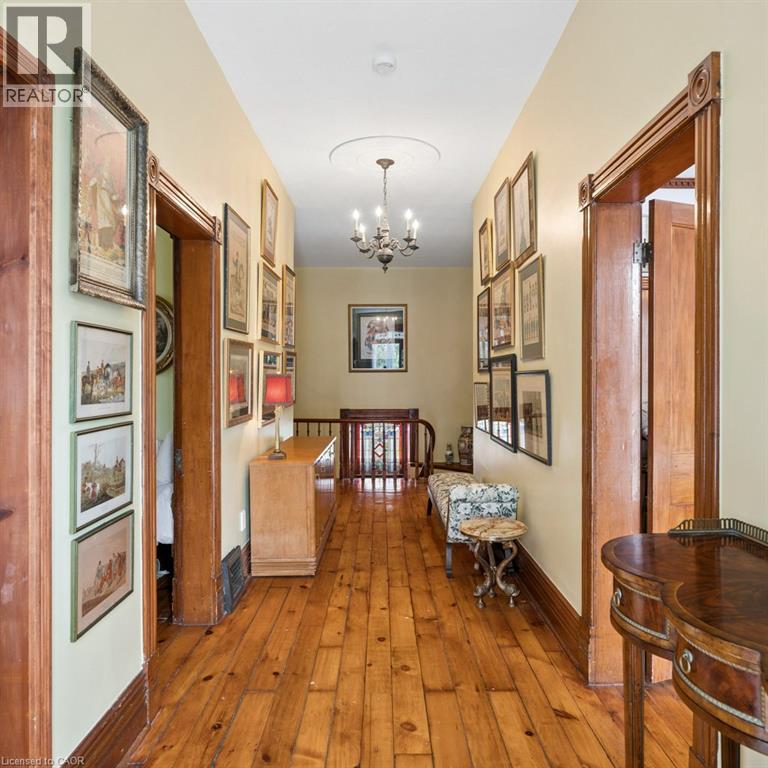 212 QUEEN ST E Street - Image 28