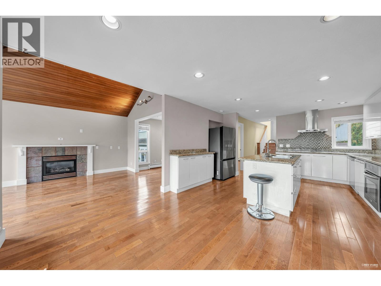 3191 W 23RD AVENUE, Vancouver