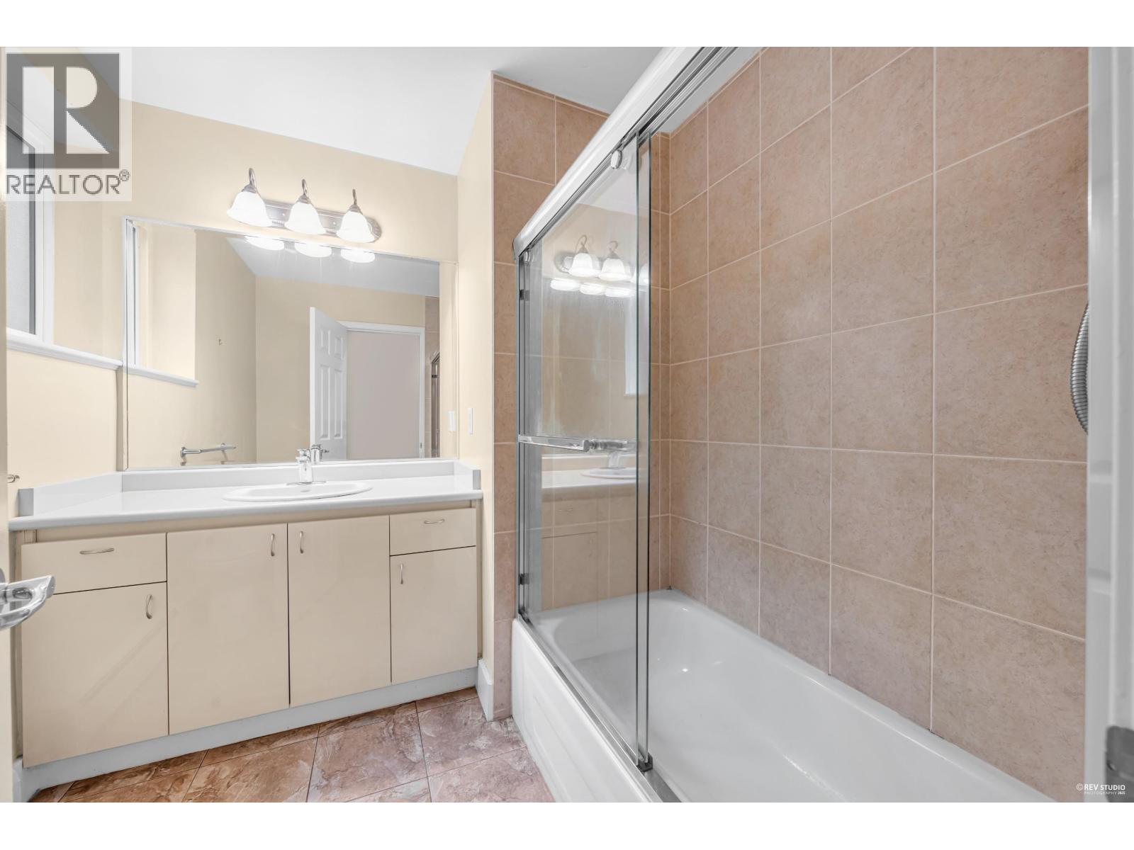3191 W 23RD AVENUE, Vancouver
