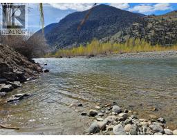 4354 Highway 3 Unit# 36, Keremeos, BC V0X1N1 Photo 18