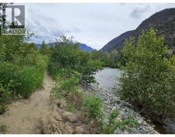 4354 Highway 3 Unit# 36, Keremeos, BC V0X1N1 Photo 25