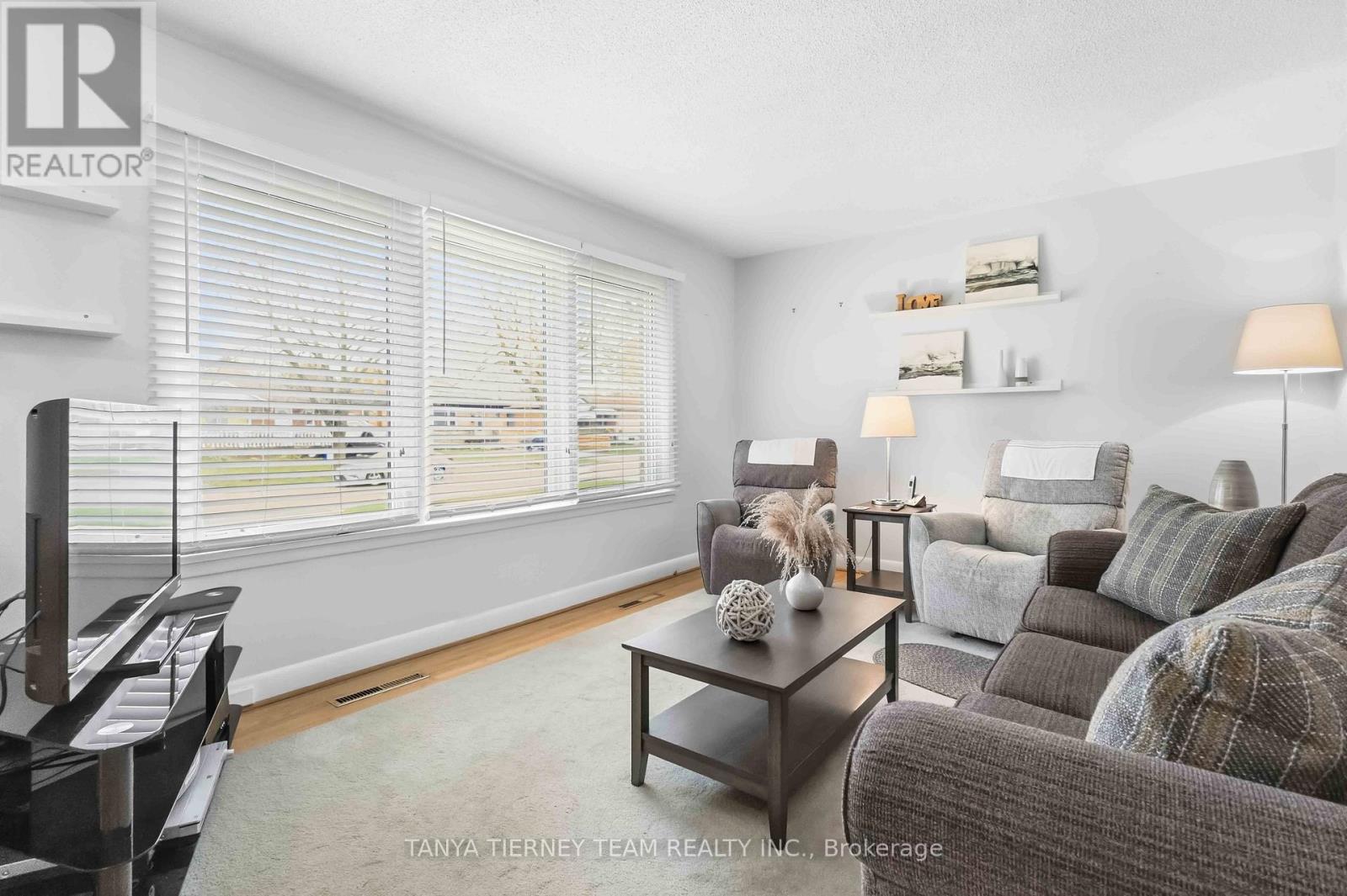 264 BALDWIN STREET - 8