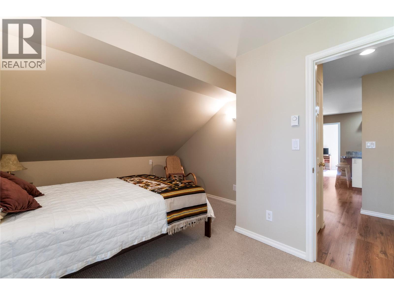  3800 60 Street Northwest, Salmon Arm