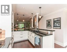 28 Ahrens Street W Unit# D, Kitchener, ON N2H4B7 Photo 12