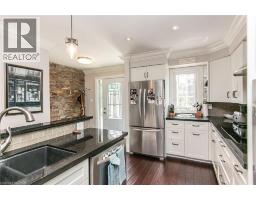 28 Ahrens Street W Unit# D, Kitchener, ON N2H4B7 Photo 13