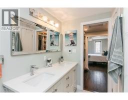 28 Ahrens Street W Unit# D, Kitchener, ON N2H4B7 Photo 33