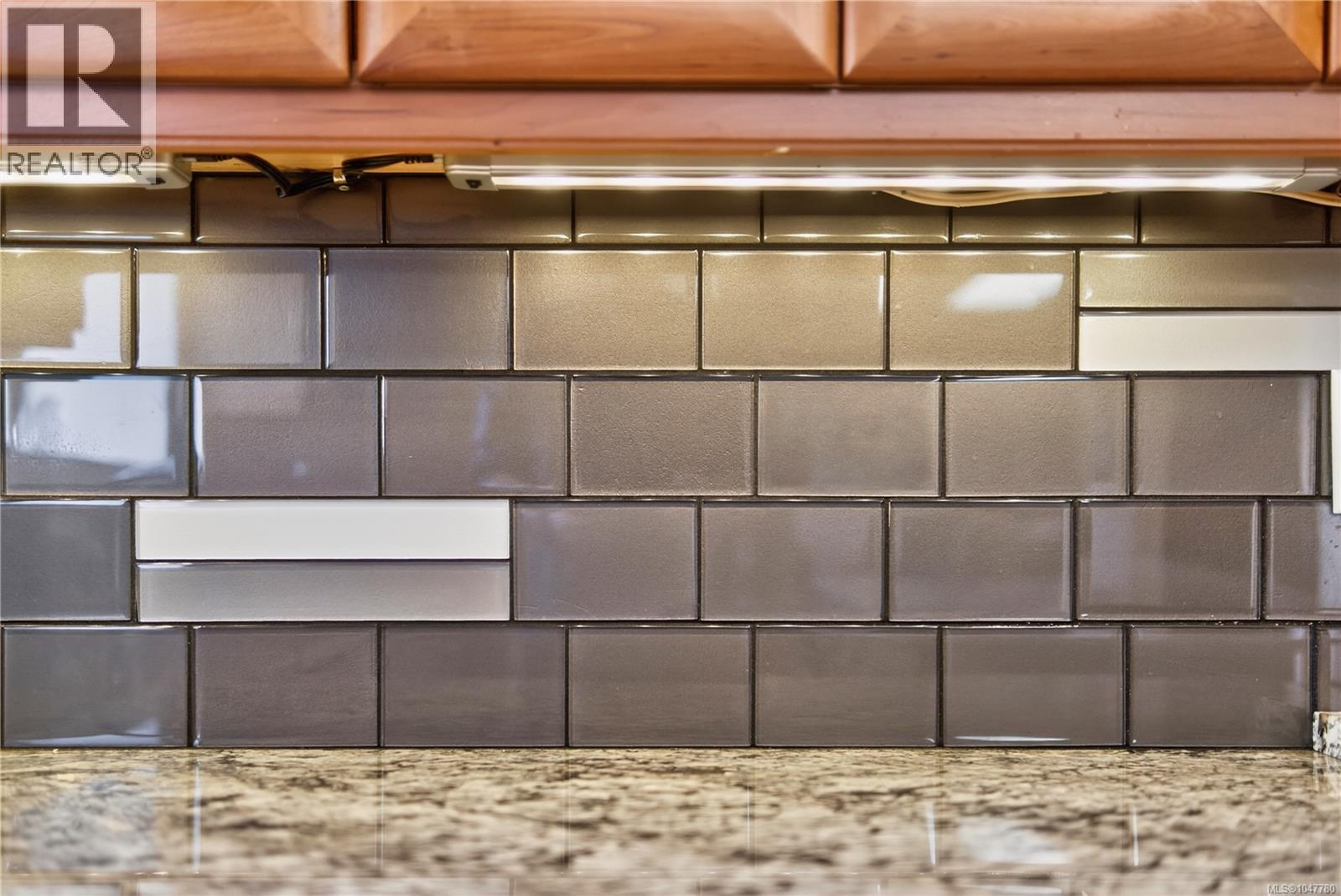 8109 Northwind Dr - 14