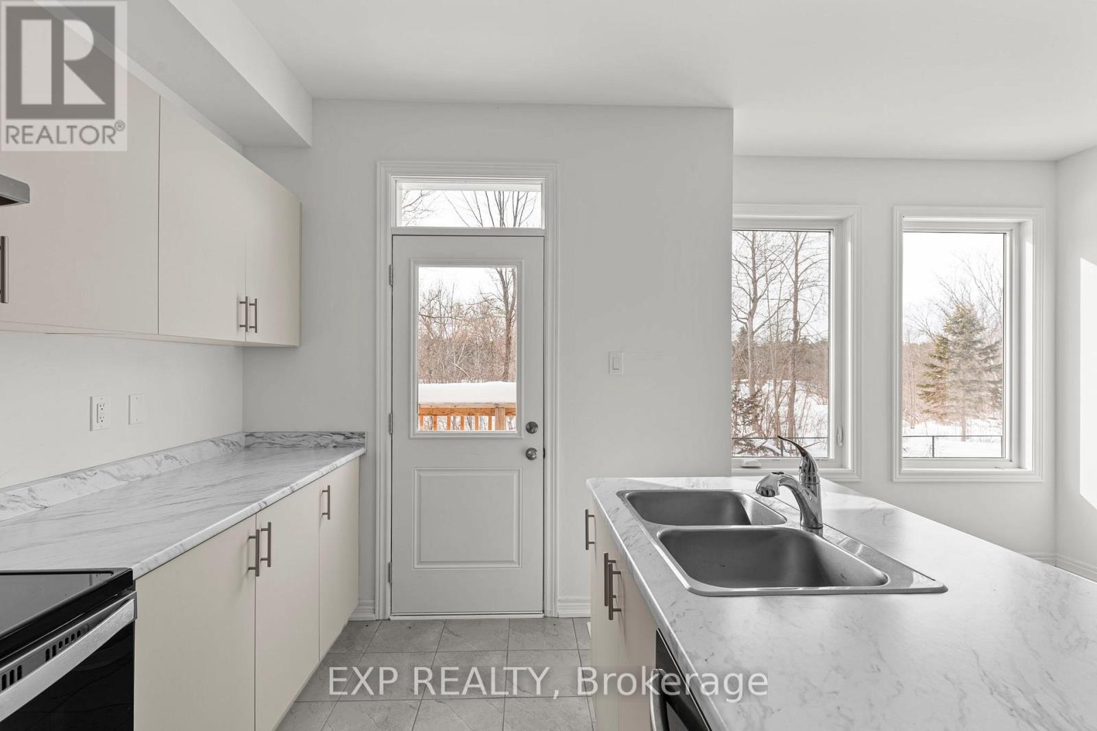 52 BAYCROFT BOULEVARD - 9