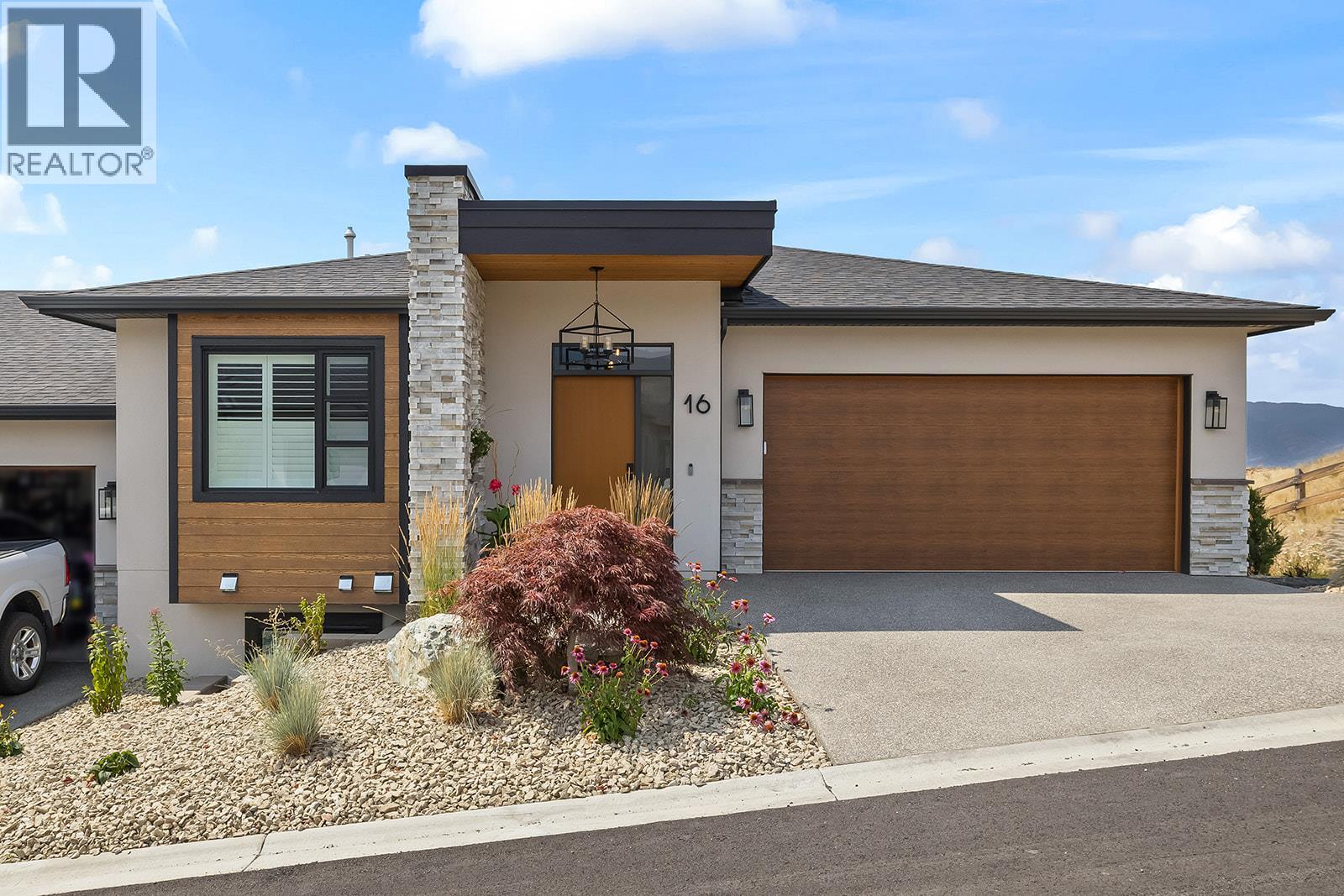 796 Kuipers Crescent Unit# 16