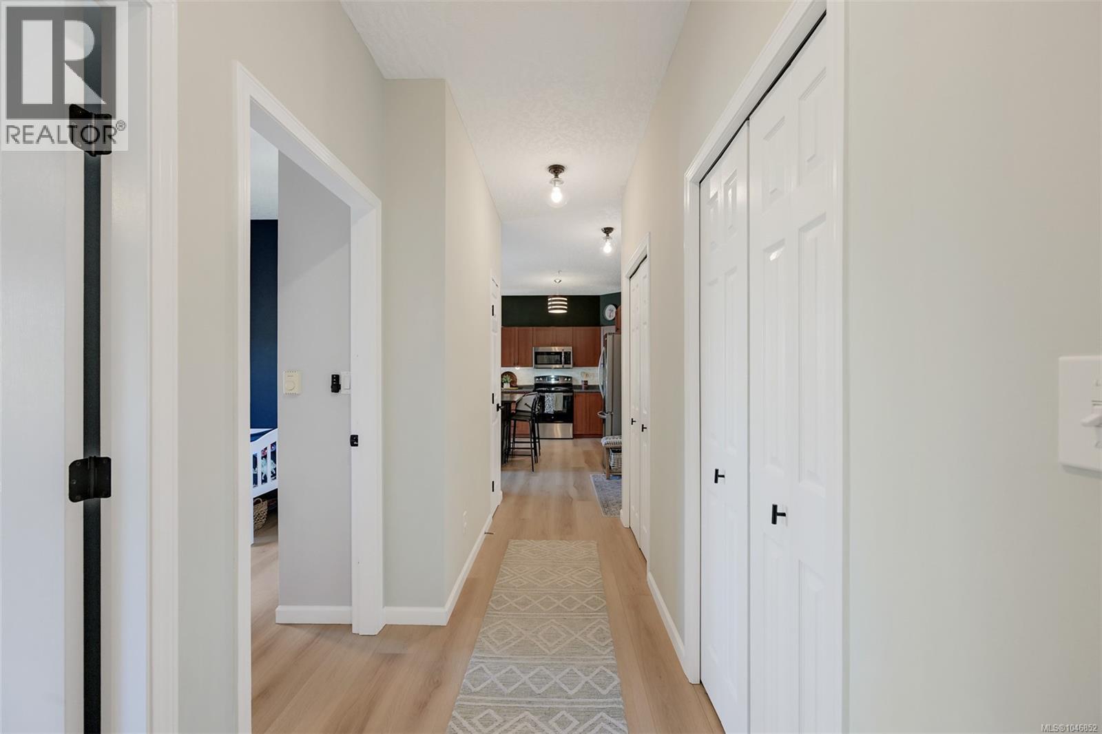 #303 383 Wale Rd - Image 27