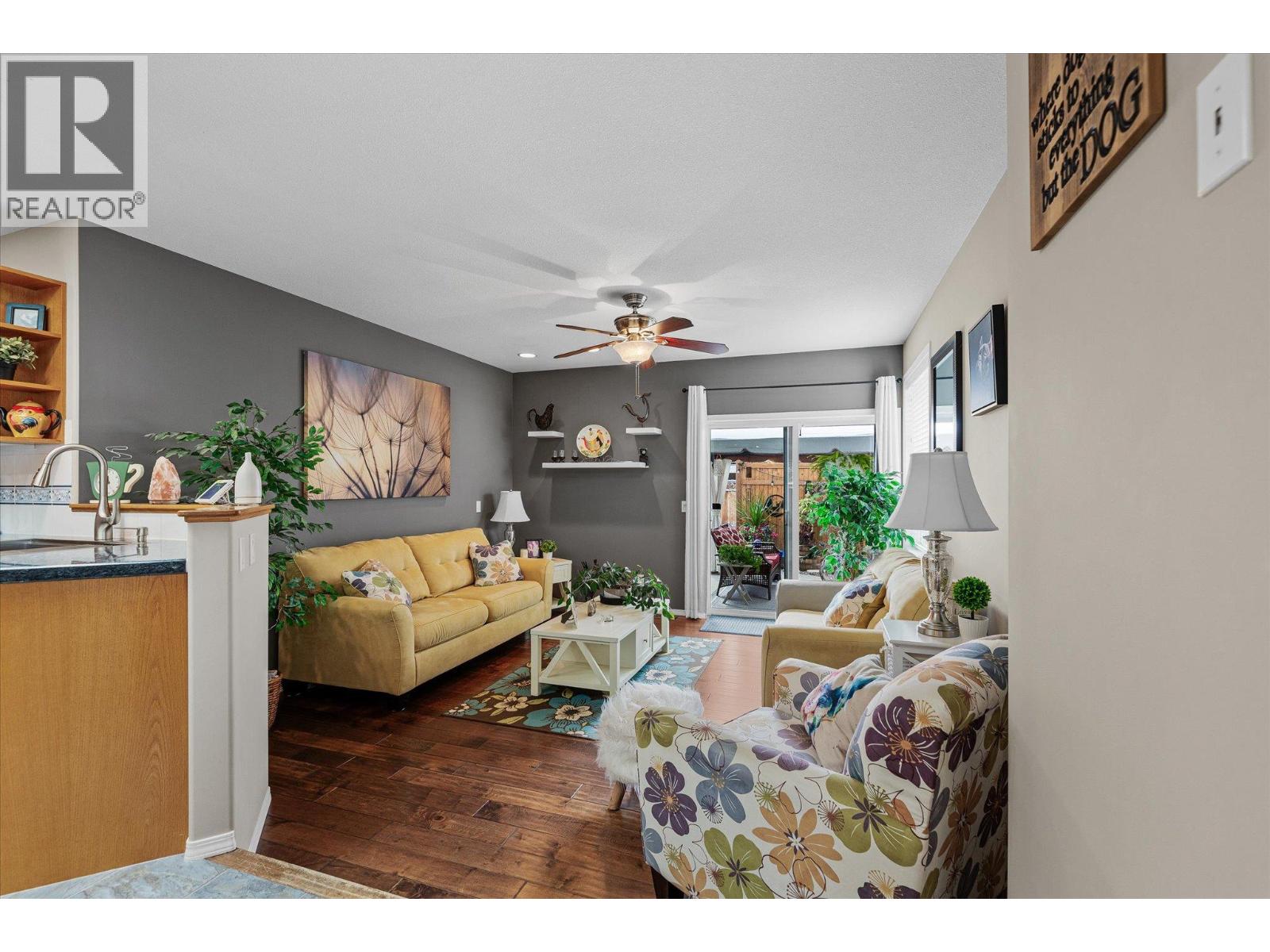 301 Fizet Avenue - 12