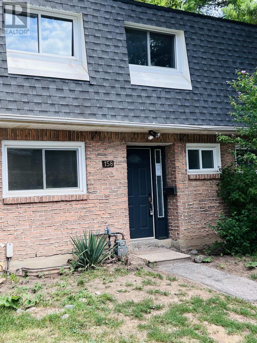 #158 2050 UPPER MIDDLE ROAD - 1