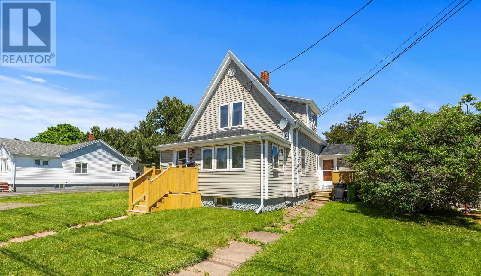 317 Hawthorne Avenue - 2