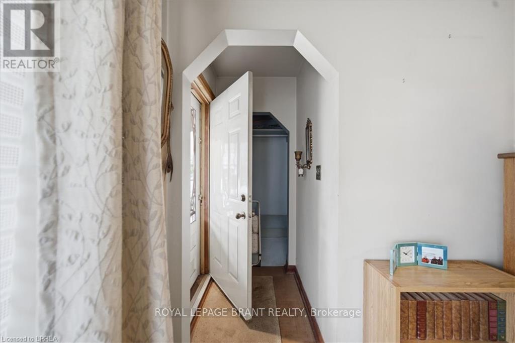 16 MINTERN AVENUE - Image 6