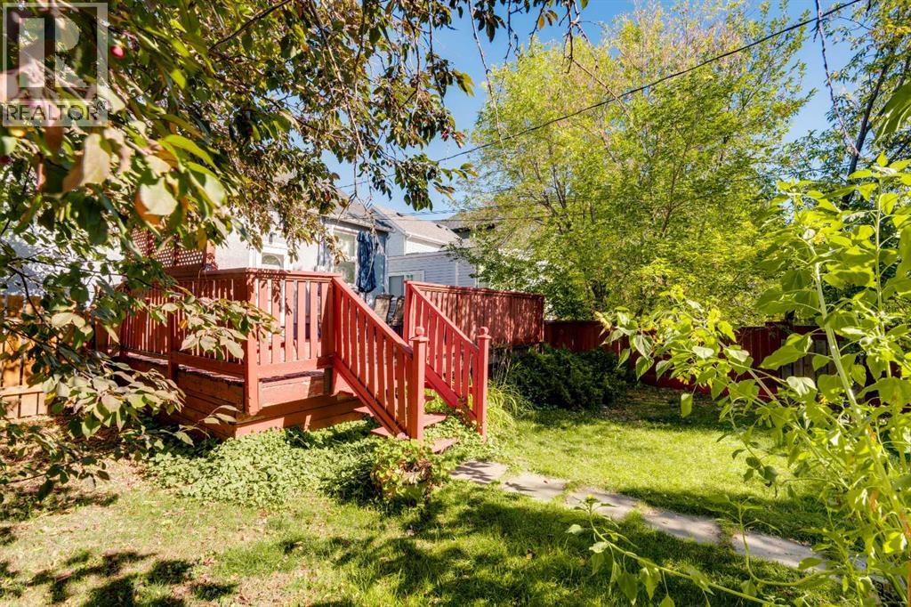 129 18 Avenue NW - Image 35