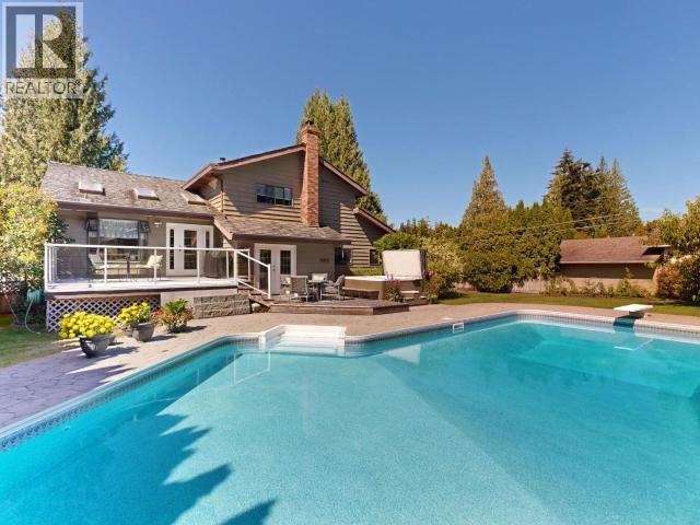 3700 MACKENZIE AVE - 2