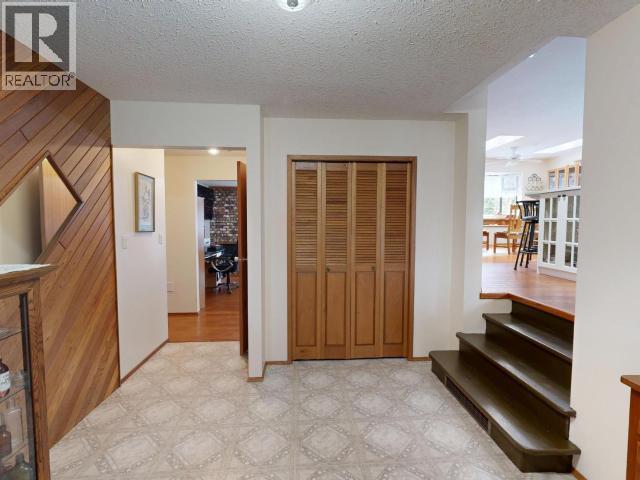 3700 MACKENZIE AVE - Image 22