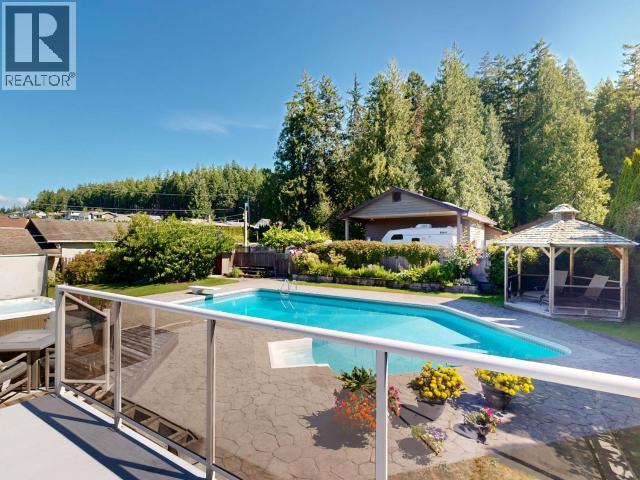3700 MACKENZIE AVE - 53