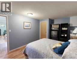 Laundry room - 3700 Mackenzie Ave, Powell River, BC V8A3E8 Photo 13