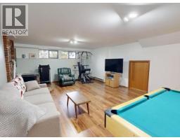 3pc Ensuite bath - 3700 Mackenzie Ave, Powell River, BC V8A3E8 Photo 15
