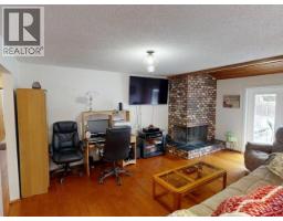 3700 Mackenzie Ave, Powell River, BC V8A3E8 Photo 23